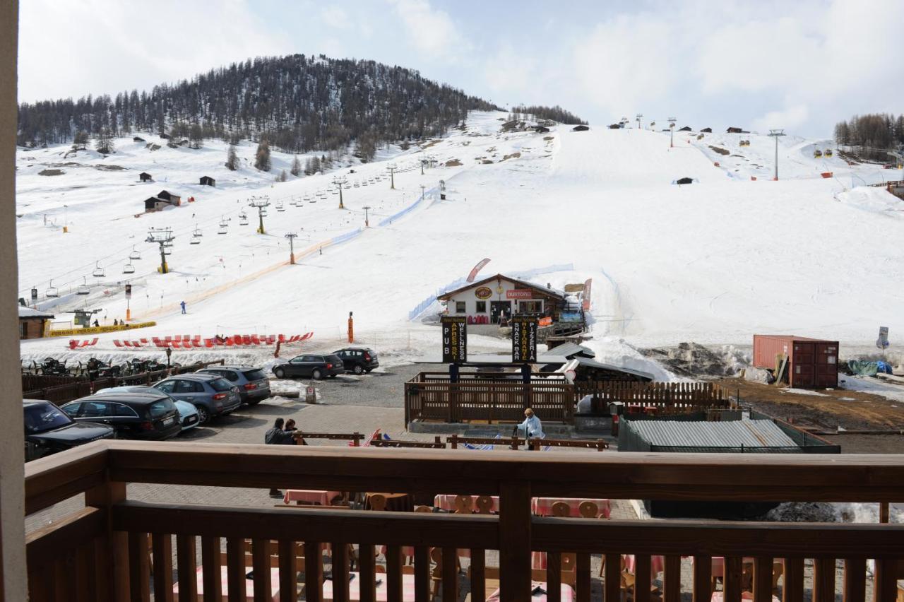 Hotel Helvetia Livigno Exterior foto
